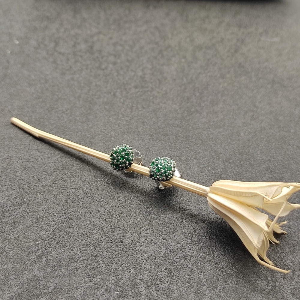 David Yurman Green Diamond Stud Earrings - Picture 5 of 7